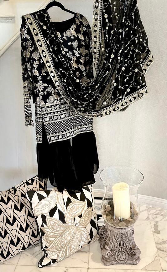 Black Dahlia Sharara