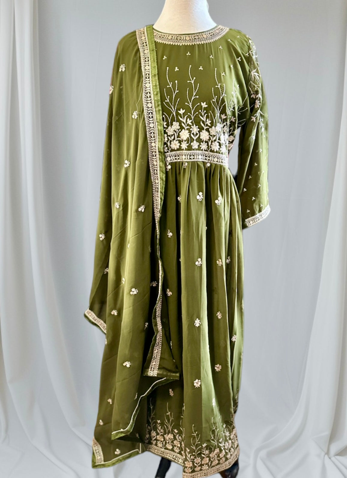 Heena Gown