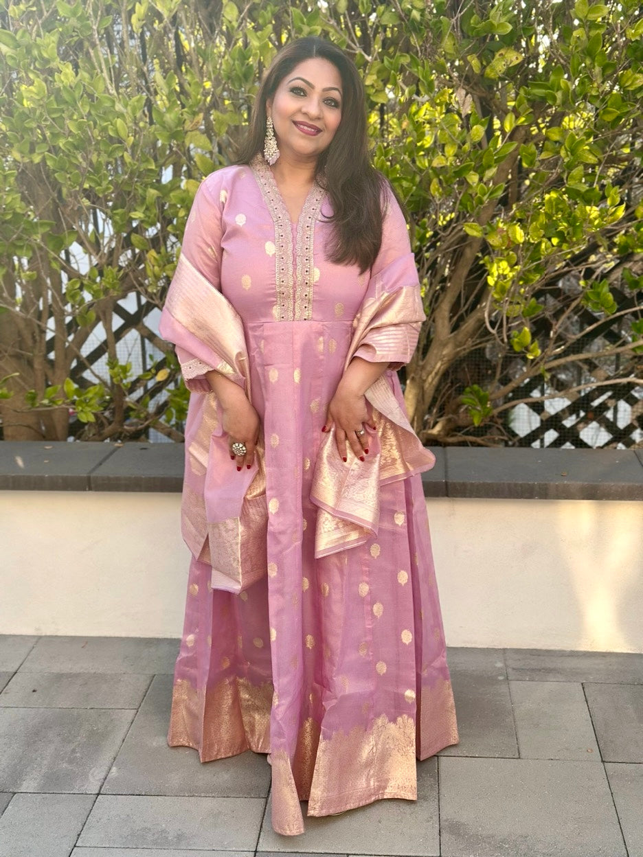 Pihu Shimmer Anarkali Gown