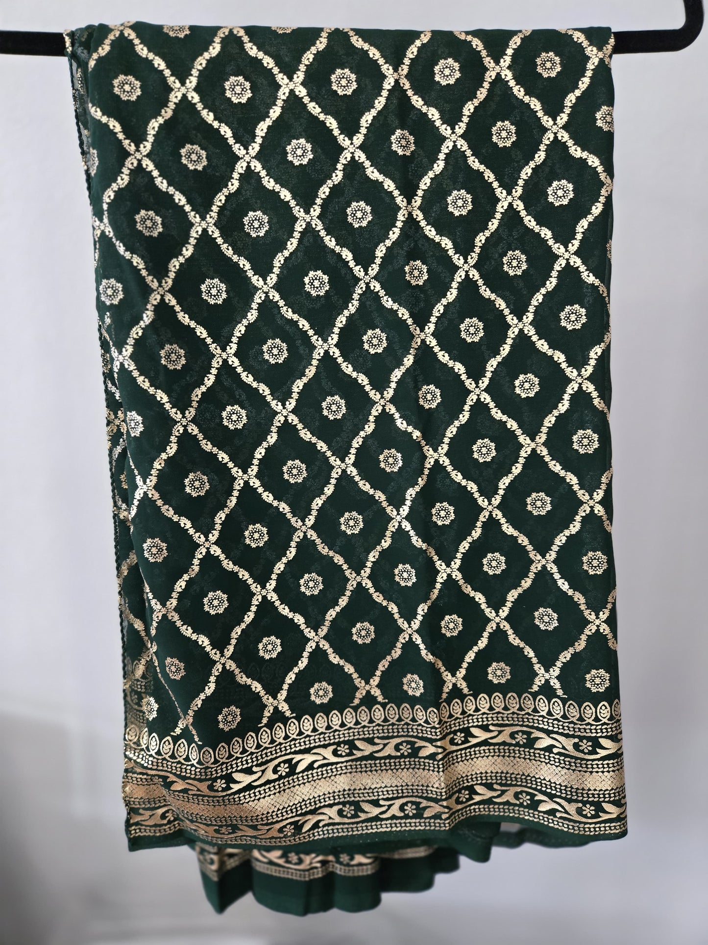 Tia Chiffon Pre-stitched Saree
