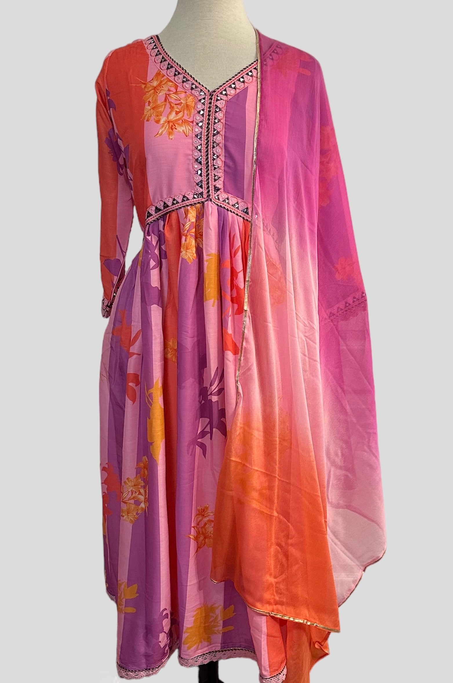 alia cut dress Online Lavender / 44 / Muslin Size:0 Pants 42 and 44 Follow Guide:Tech Pants Cute Tulle One Shoulder