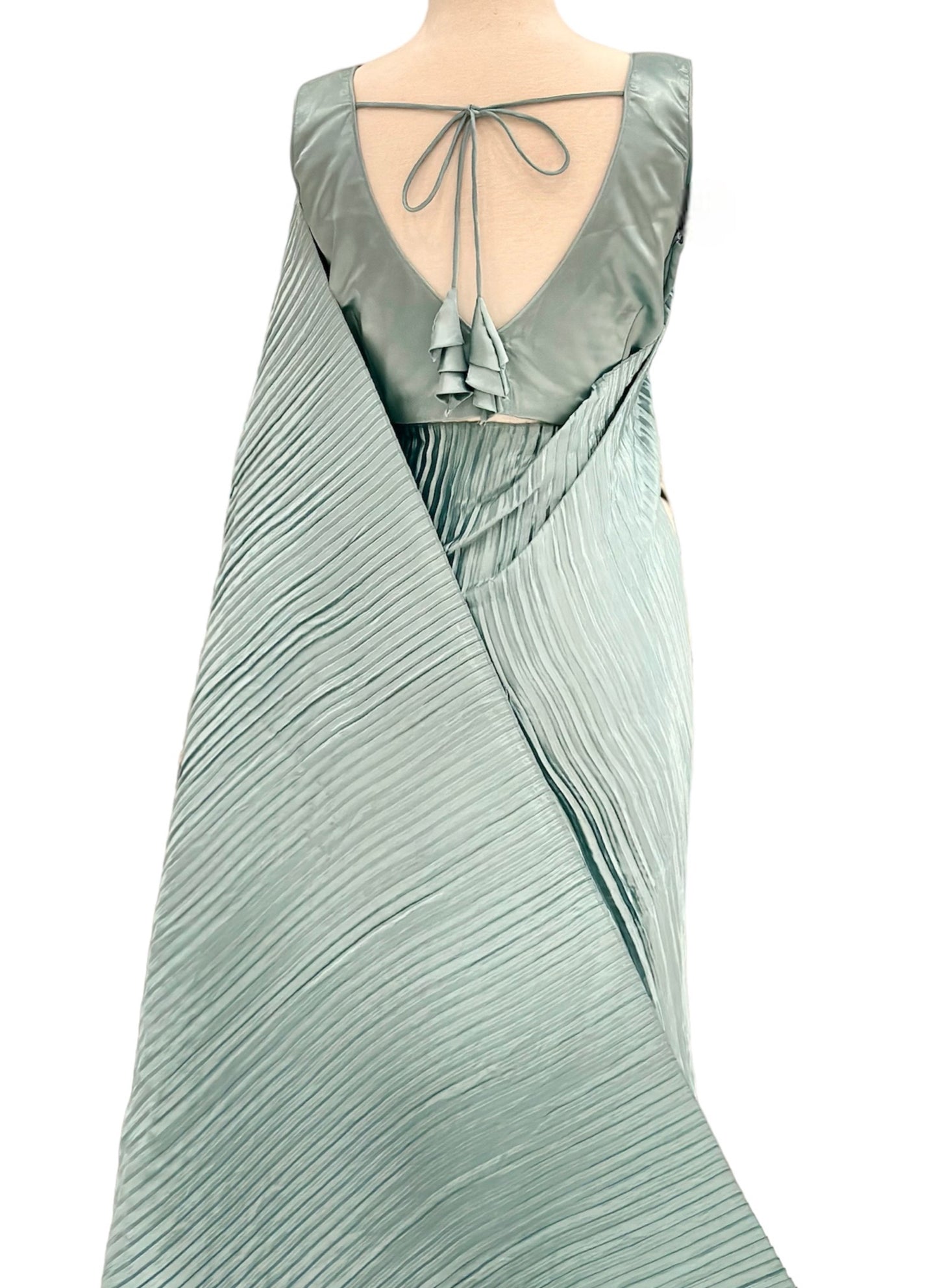 Satin Accordian Pleat Saree ko
