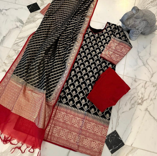 Banarasi Saree-Look Suit